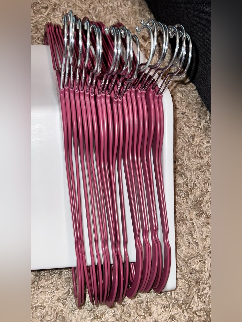 60 Slim Plastic (Non-Velvet) Clothes Hangers - Approx. 17.7" inch wide - Picture 4 of 12